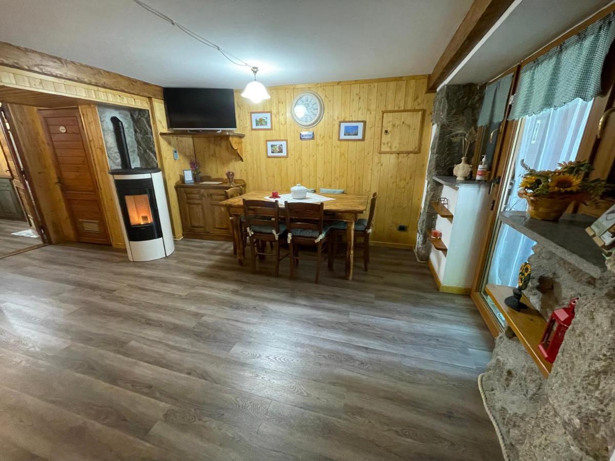 Апартаменты Chalet I Folletti Аббадиа Сан Сальваторе Экстерьер фото