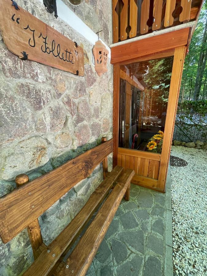 Апартаменты Chalet I Folletti Аббадиа Сан Сальваторе Экстерьер фото