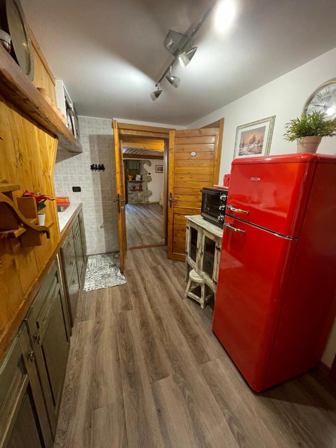 Апартаменты Chalet I Folletti Аббадиа Сан Сальваторе Экстерьер фото